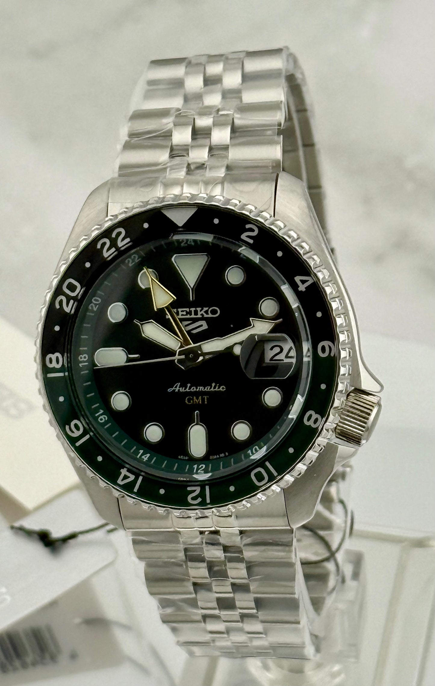 New Full-Set SSK035K1 Seiko 5 Sports GMT 42.5mm “A.K.A Sprite” Automatic