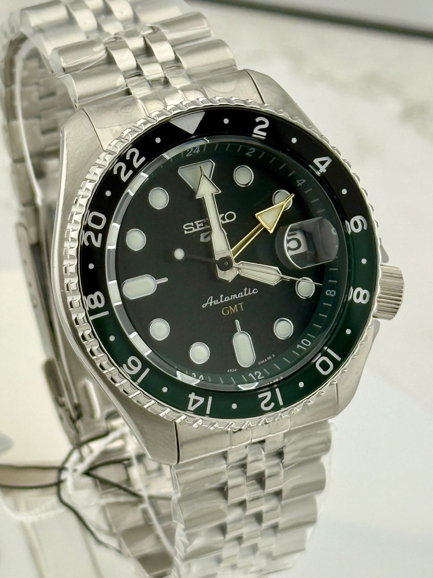 New Full-Set SSK035K1 Seiko 5 Sports GMT 42.5mm “A.K.A Sprite” Automatic
