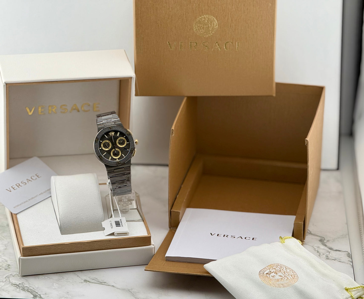 New Full-Set Versace Greca Logo Chronograph Quartz Grey Dial Men's Watch