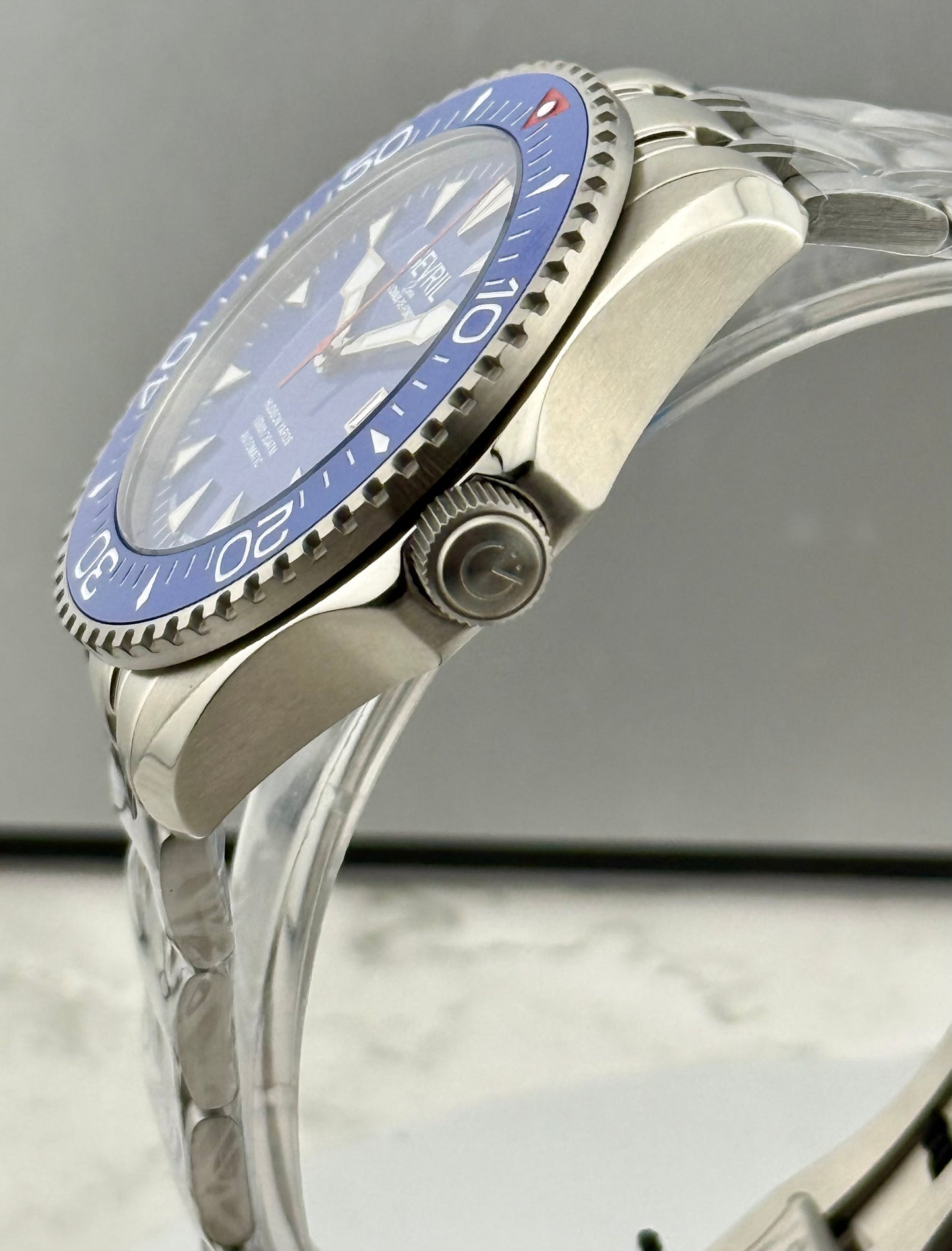 New Full-Set Limited 43mm Gevril Hudson Yards Diver Blue Dial Blue Ceramic Bezel