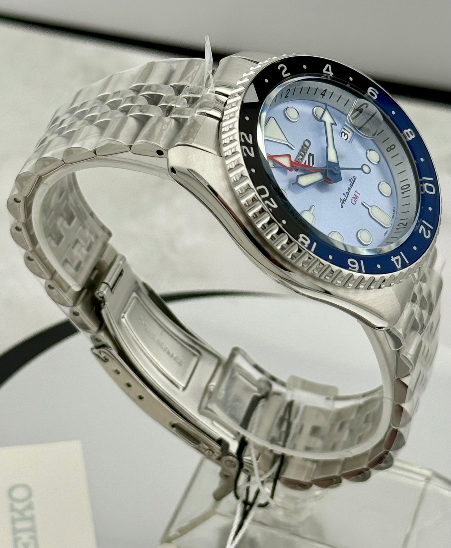 New Full-Set SSK029K1 Seiko 5 Sport Limited Edition GMT 42.5mm  “A.K.A Ice Blue”