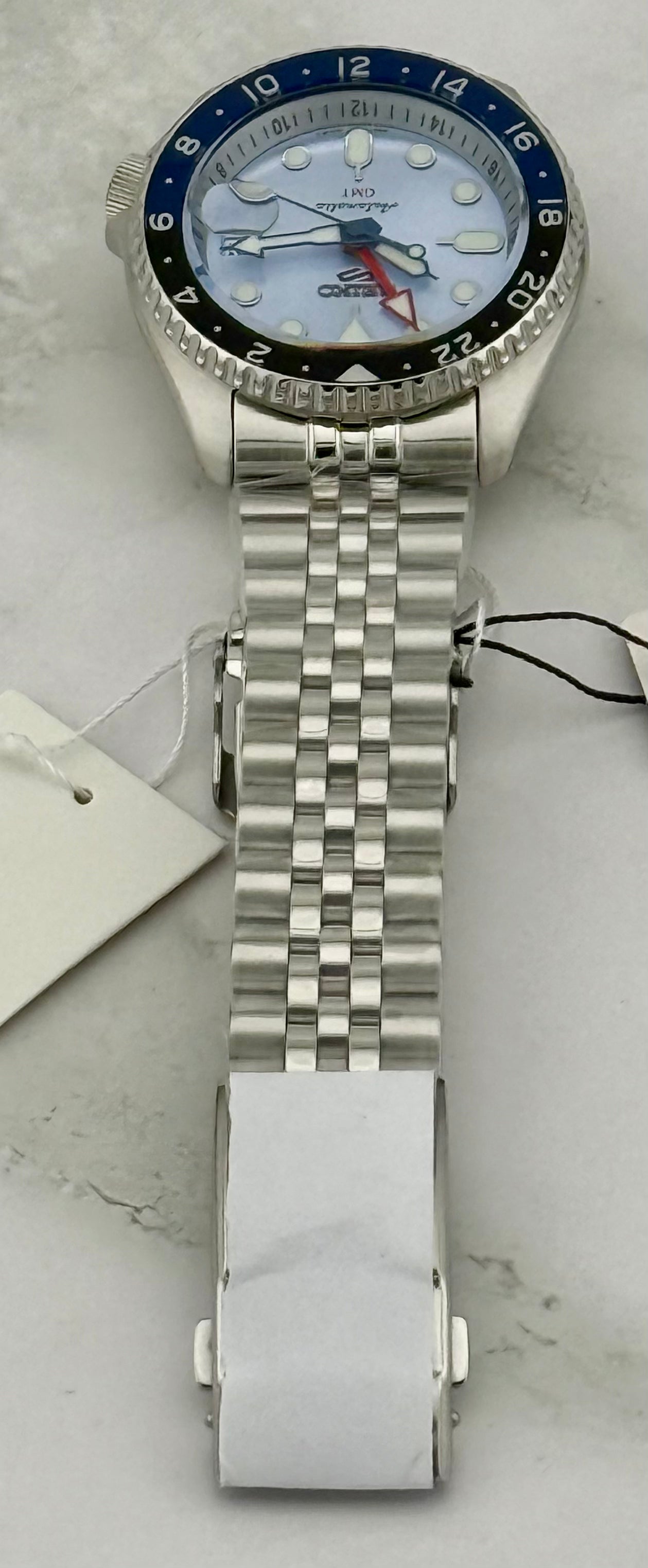 New Full-Set SSK029K1 Seiko 5 Sport Limited Edition GMT 42.5mm  “A.K.A Ice Blue”