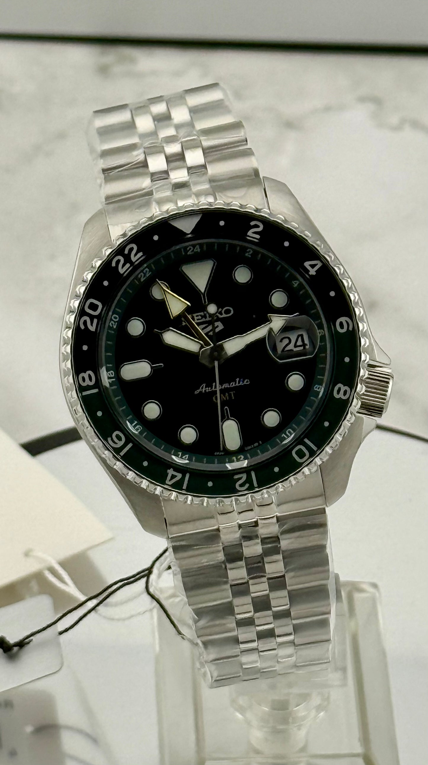 New Full-Set SSK035K1 Seiko 5 Sports GMT 42.5mm  “A.K.A Sprite” Automatic