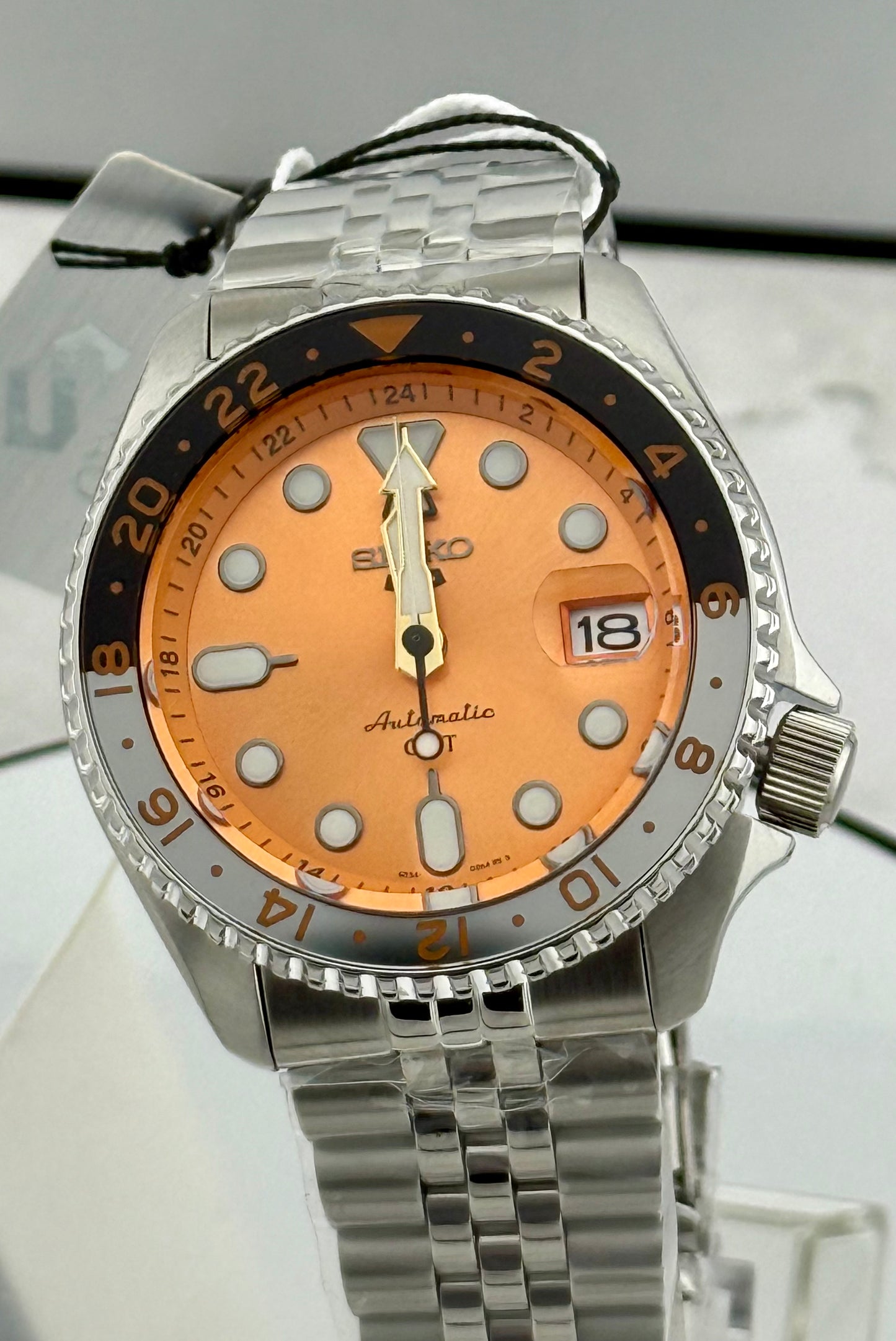 New Full-Set Seiko 5 Sports GMT A.K.A "Mikan Orange" Automatic Watch