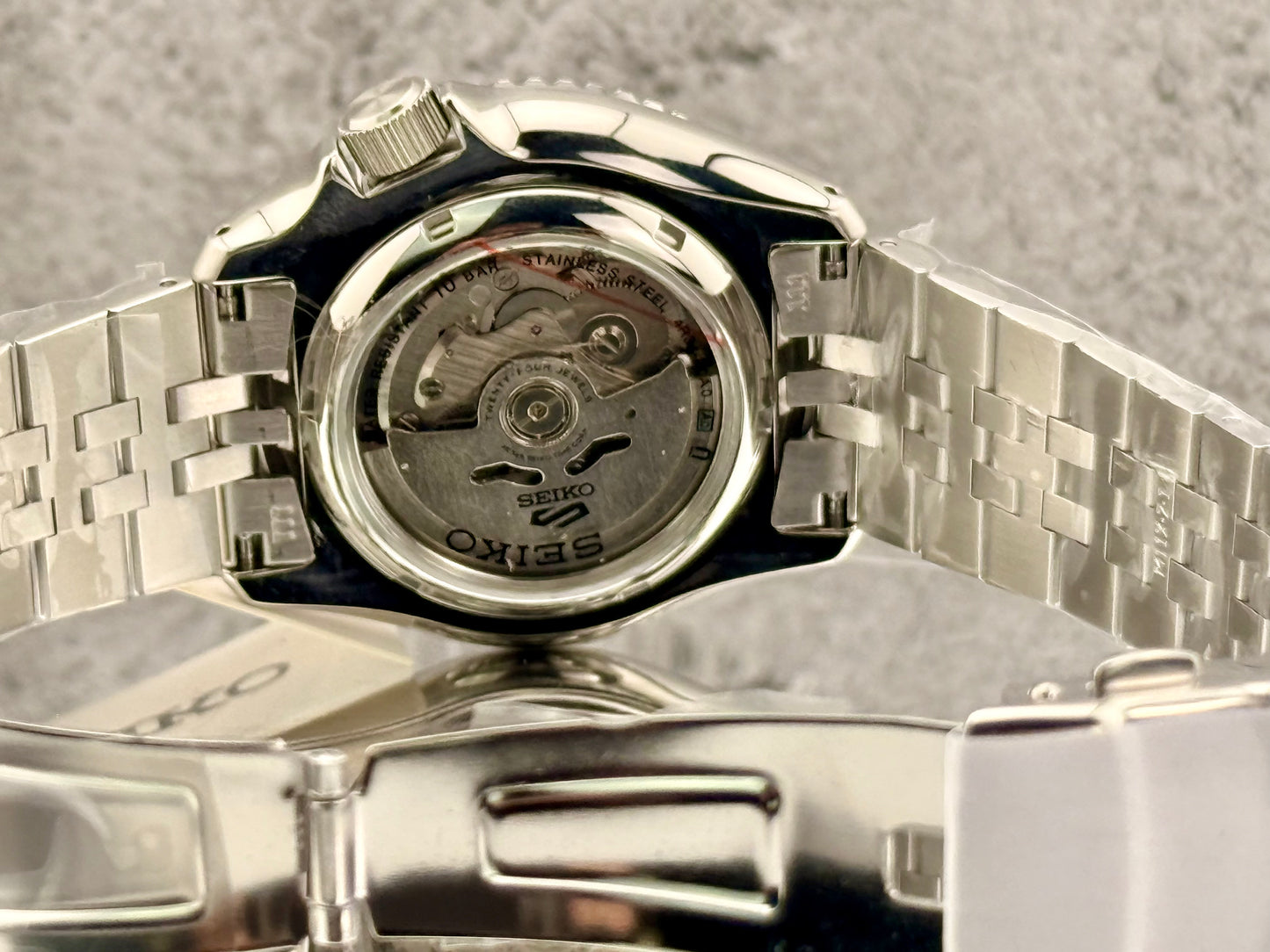 New Full-Set Seiko 5 Sports SSK033K1 42.5mm  “A.K.A White Cloud” Automatic GMT