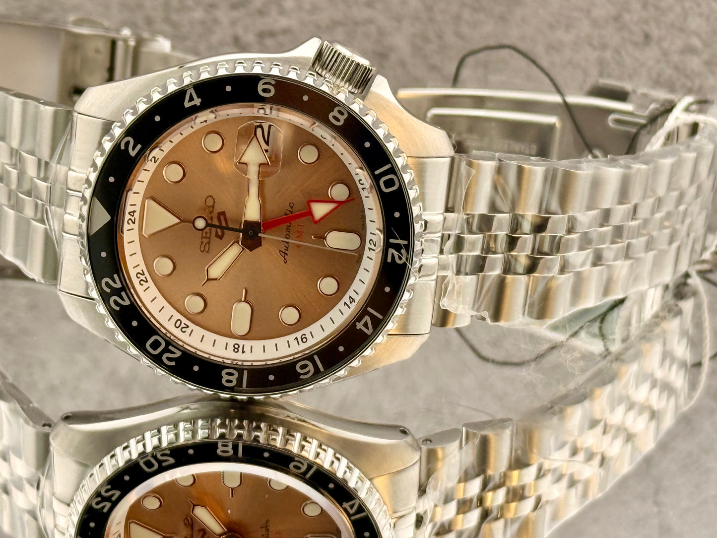 Exclusively Limited New Full-Set Seiko 5 SSK043K1  “A.K.A Slamdunk Style” 42.5 mm  GMT