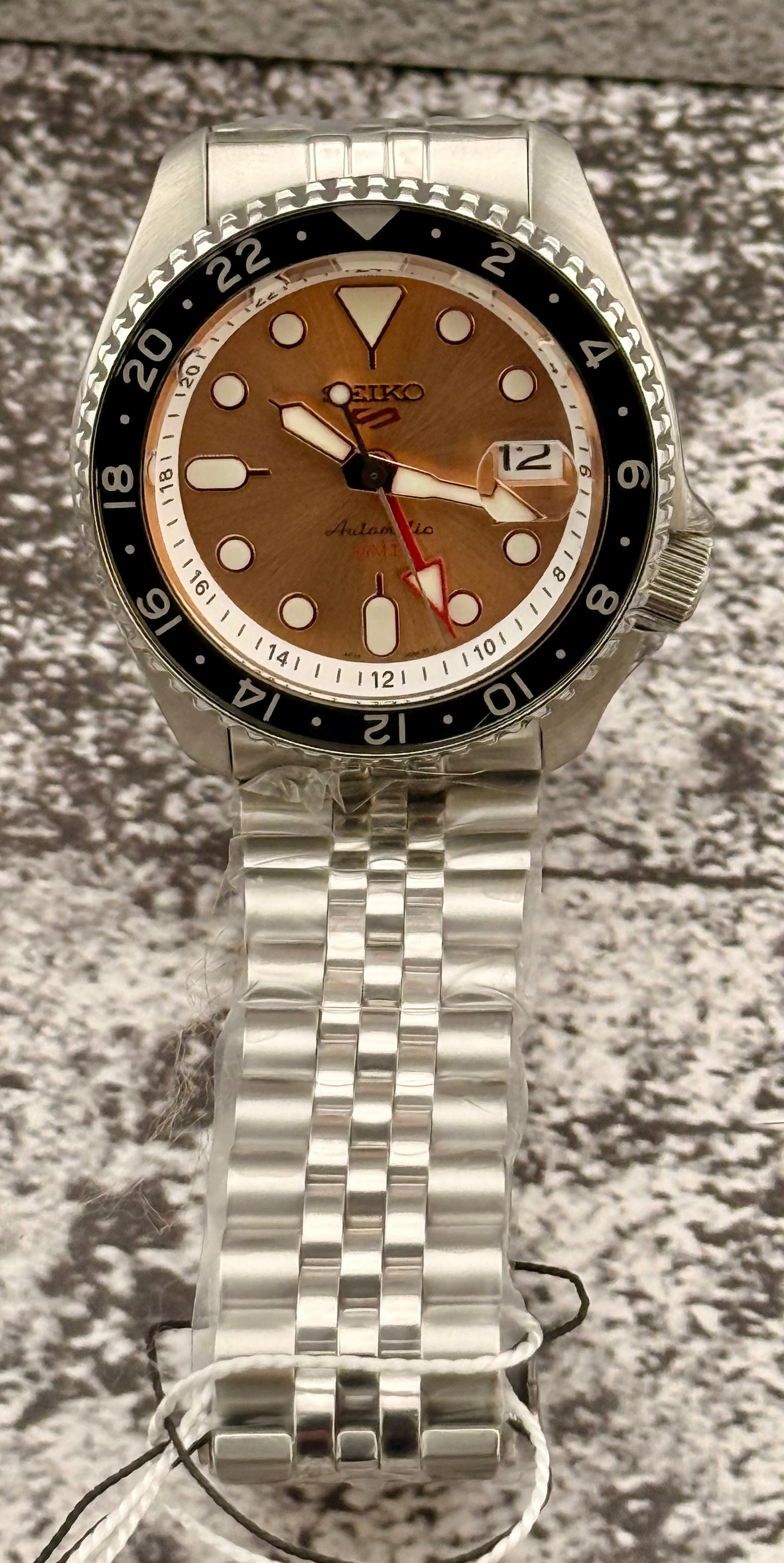 Exclusively Limited New Full-Set Seiko 5 SSK043K1  “A.K.A Slamdunk Style” 42.5 mm  GMT